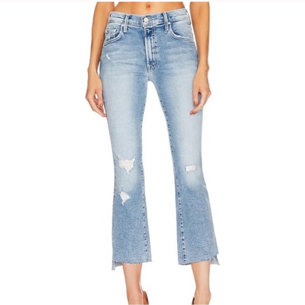 This is a sample size 28